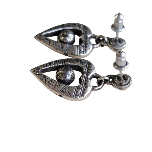 Vintage 90s Y2K Silver Heart Dangle Earrings Tribal cutecore Valentines Day - Picture 2 of 3